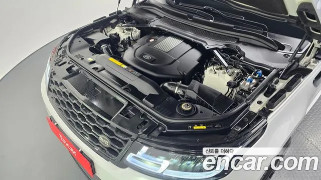 Land Rover Range Rover Sport 2016 thumb 3