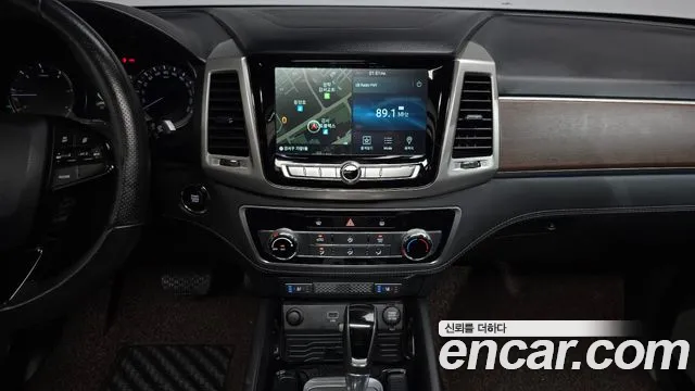 KGM Rexton 2018 thumb 5