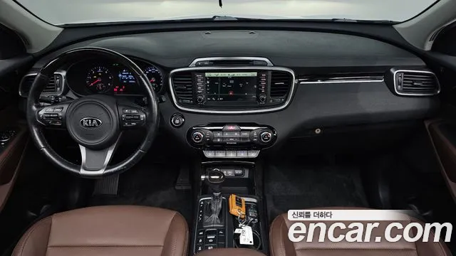 Kia Sorento 2016 thumb 10