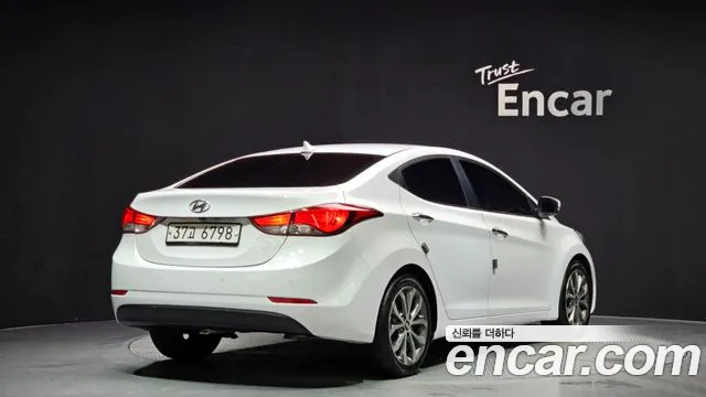 Hyundai Elantra 2013 thumb 4