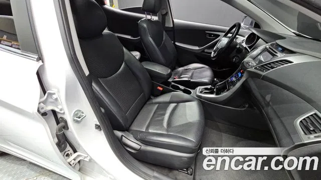 Hyundai Elantra 2013 thumb 5