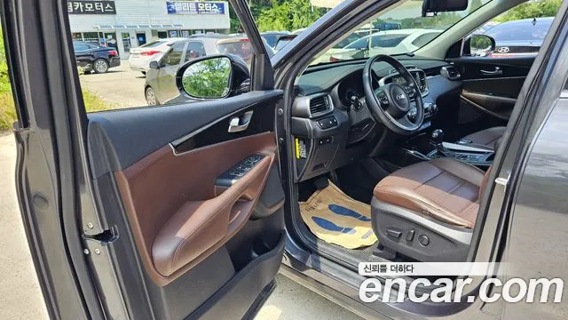 Kia Sorento 2016 thumb 10
