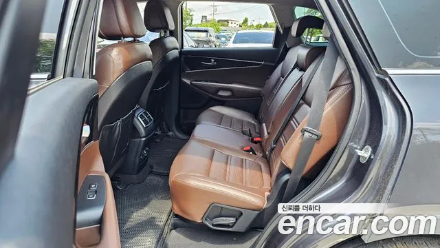 Kia Sorento 2016 thumb 11