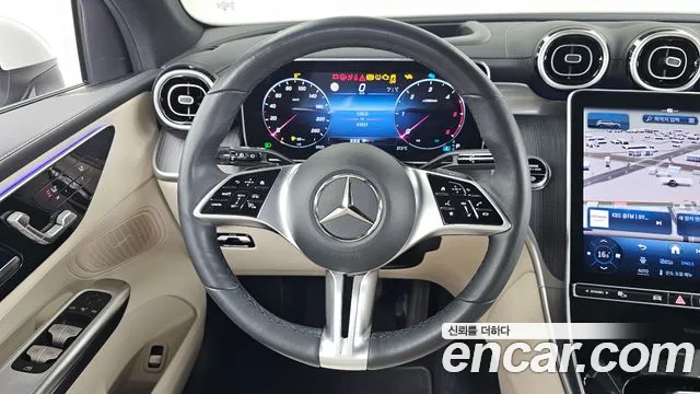 Mercedes-Benz GLC 2024 thumb 9