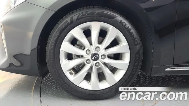 Kia K5 2015 thumb 5