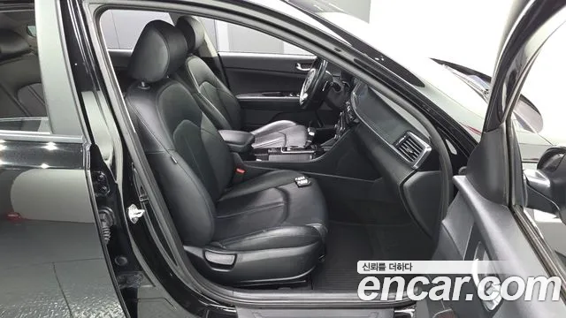 Kia K5 2015 thumb 12