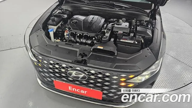 Hyundai Grandeur 2020 thumb 2