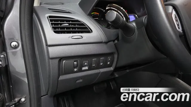 Renault SM3 2020 thumb 4