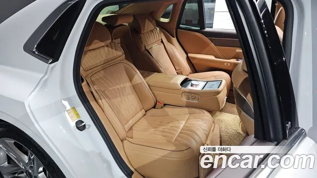 Genesis G90 2022 thumb 11