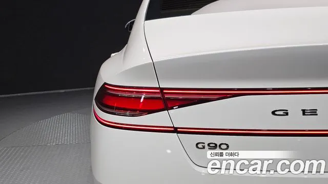 Genesis G90 2022 thumb 6