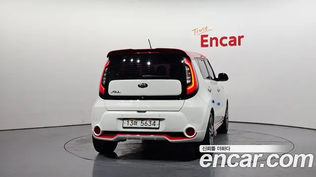 Kia Soul 2015 thumb 3