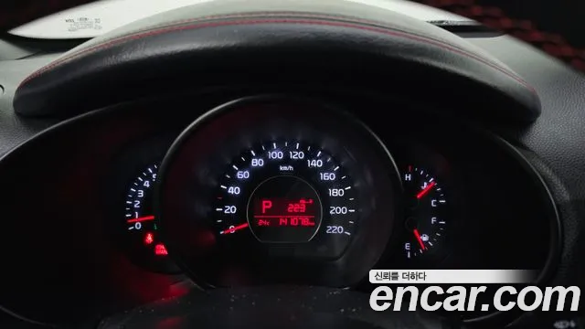 Kia Soul 2015 thumb 8