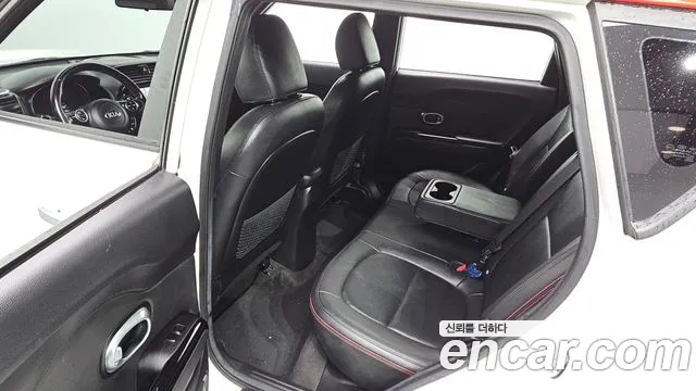 Kia Soul 2015 thumb 10