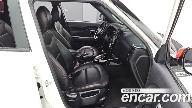 Kia Soul 2015 thumb 5