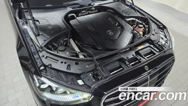 Mercedes-Benz S-Class 2021 thumb 10