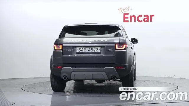 Land Rover Range Rover Evoque 2018 thumb 4