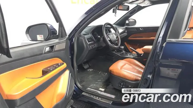 KGM Rexton Sports Khan 2021 thumb 9
