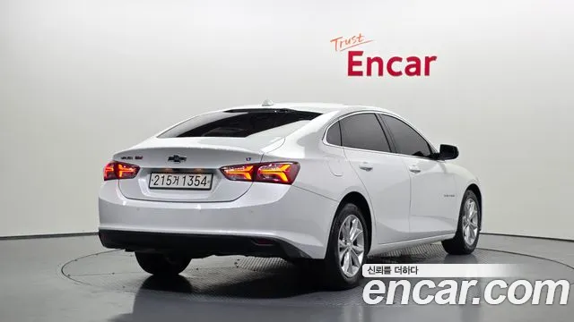 Chevrolet Malibu 2019 thumb 2