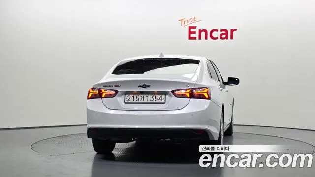 Chevrolet Malibu 2019 thumb 4
