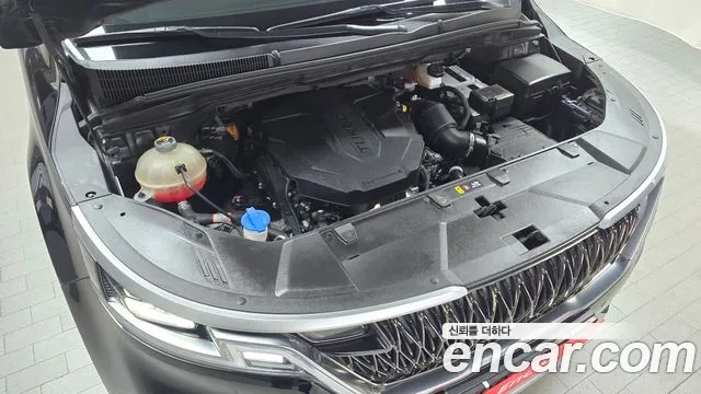 Kia Carnival 2021 thumb 4