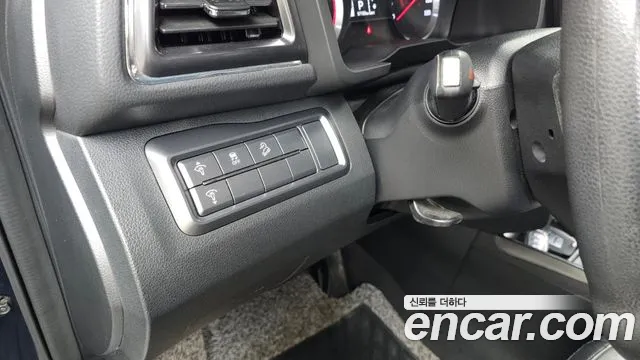 KGM Tivoli 2020 thumb 11