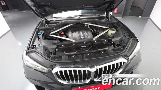 BMW X5 2019 thumb 8