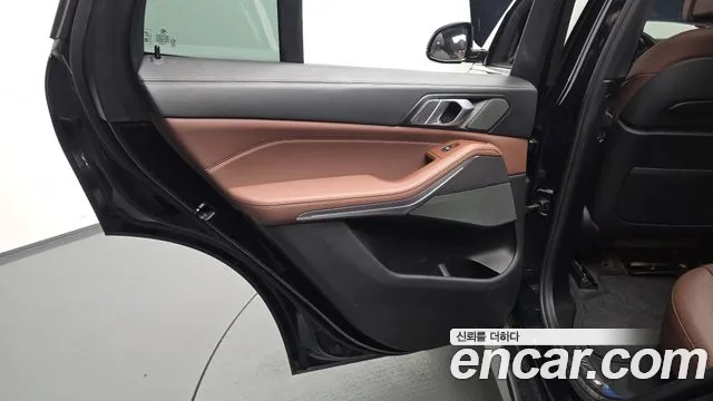 BMW X5 2019 thumb 4