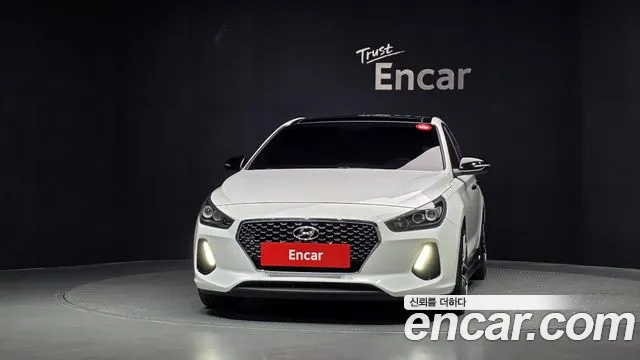 Hyundai i30 2016 thumb 6