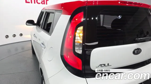 Kia Soul 2015 thumb 3