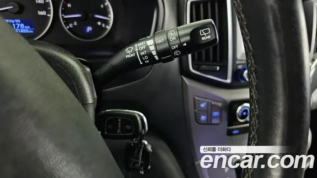 Hyundai Staria 2016 thumb 8