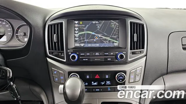 Hyundai Staria 2016 thumb 7