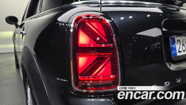 Mini Cooper Countryman 2023 thumb 2