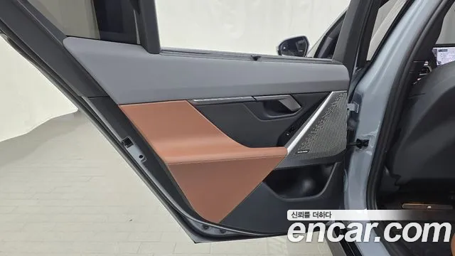 BMW 5 серии 2025 thumb 6