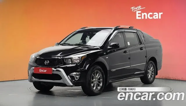 KGM Korando 2015 thumb 12