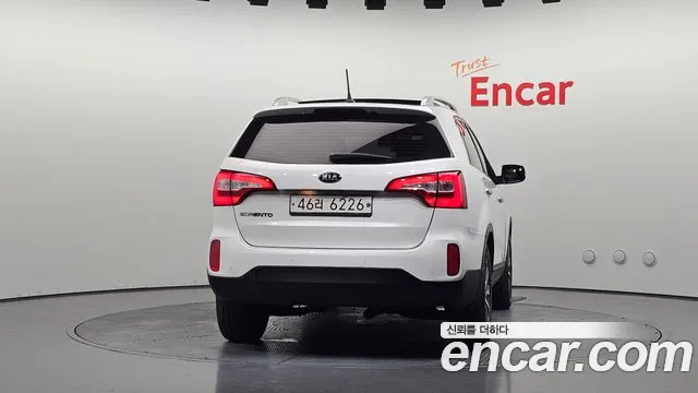 Kia Sorento 2012 thumb 12