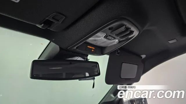GMC Canyon 2026 thumb 2