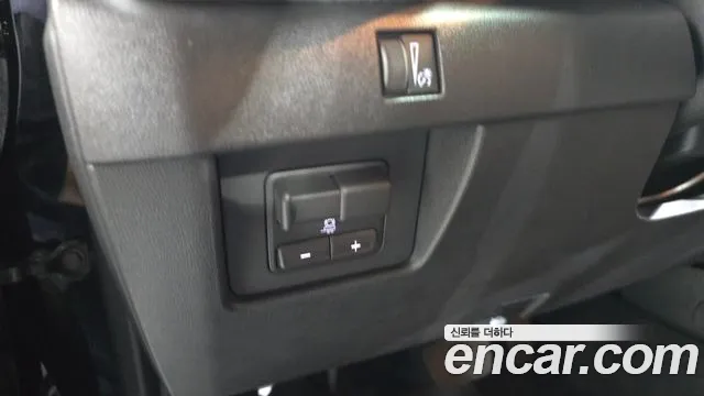GMC Canyon 2026 thumb 9