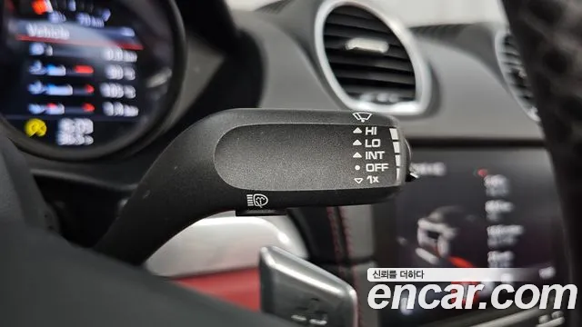 Porsche 718 Boxster 2019 thumb 2