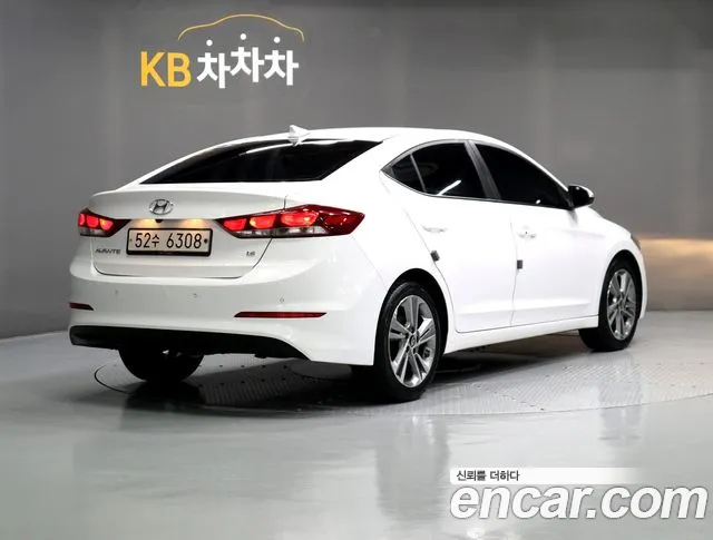 Hyundai Avante 2017 thumb 6