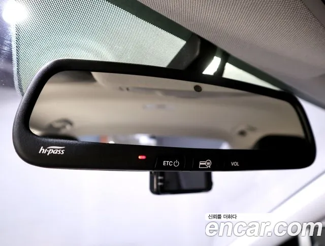 Hyundai Avante 2017 thumb 3