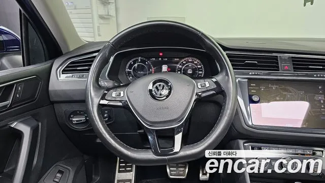 Volkswagen Tiguan 2018 thumb 11
