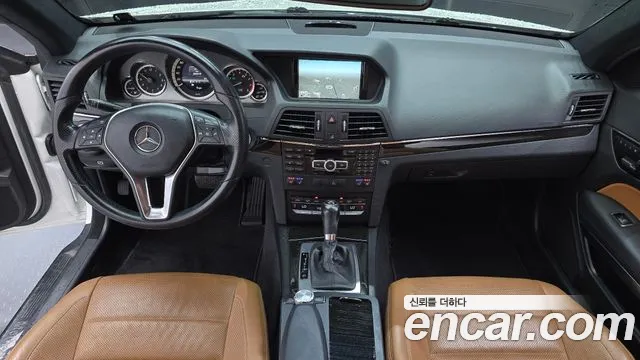 Mercedes-Benz E-Class 2013 thumb 5