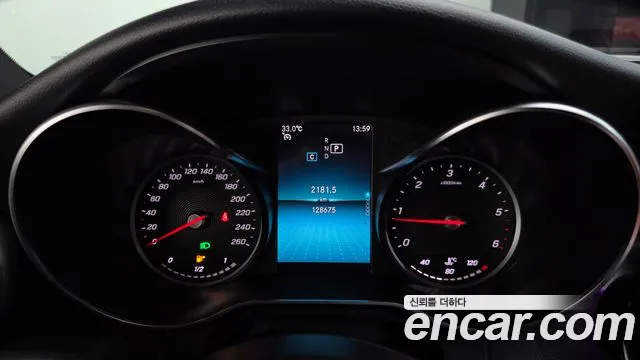 Mercedes-Benz C-Class 2019 thumb 5