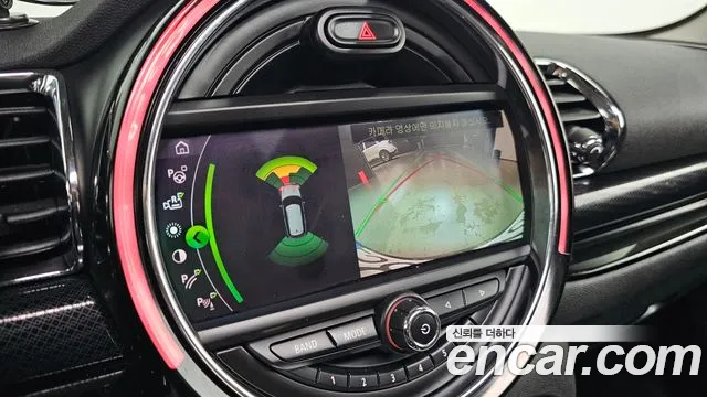 Mini Cooper Clubman 2020 thumb 6