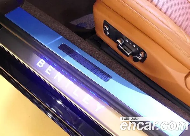 Bentley Continental 2022 thumb 4