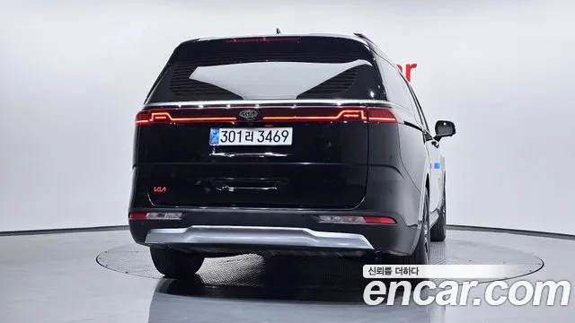 Kia Carnival 2021 thumb 9