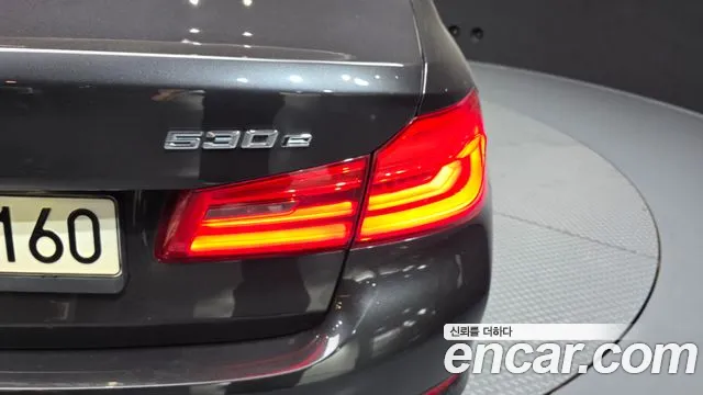 BMW 5 серии 2020 thumb 10