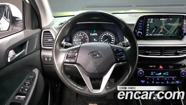 Hyundai Tucson 2018 thumb 12