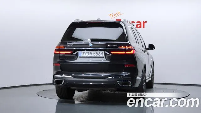 BMW X7 2025 thumb 10