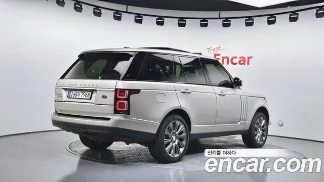 Land Rover Range Rover 2014 thumb 11